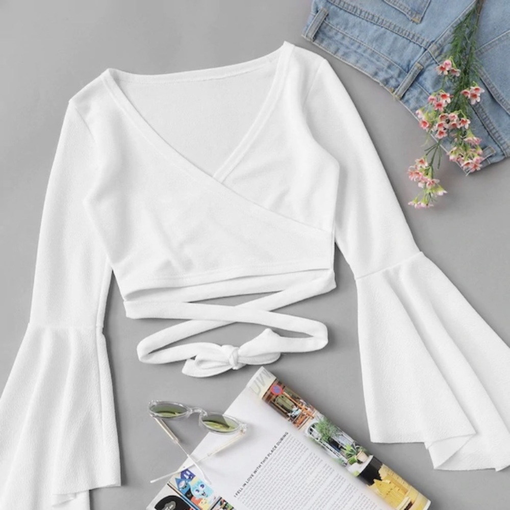 Bell Sleeve crop top